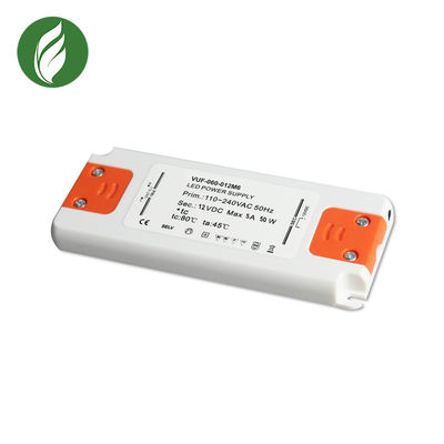 Peso leggero ultra sottile del driver IP20 di contabilità elettromagnetica 12V 5A LED per le lampade fluorescenti
