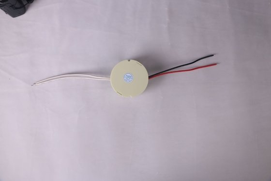 Alimentazione elettrica di plastica rotonda del driver 12V 15W di caso IP20 LED per la luce di striscia