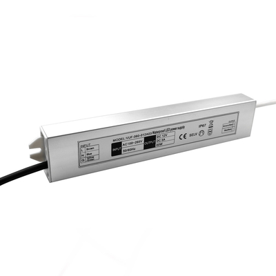 Trasformatore di illuminazione per esterni a bassa tensione Driver LED a tensione costante 12V 60W