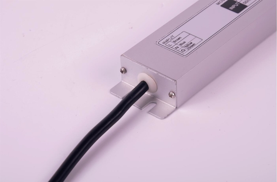 peso leggero del driver 45W di 12V Constant Voltage Slimline LED 213x35.6x17.4mm